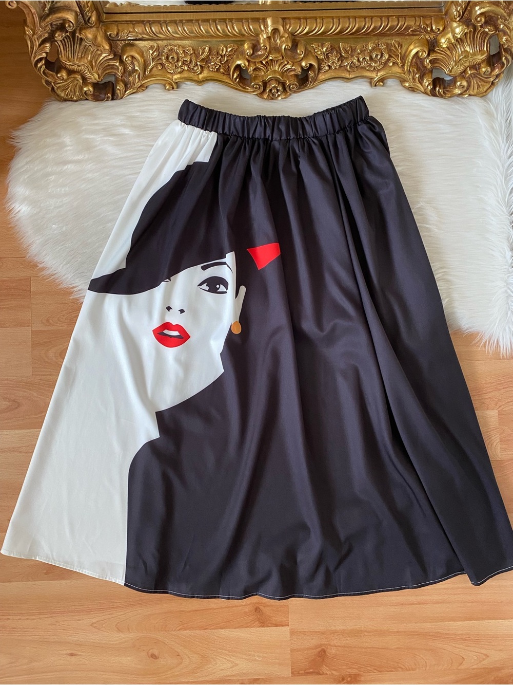 Lady Face Print Maxi Skirt